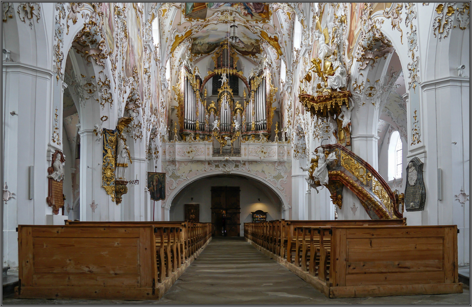 Ehem. Stiftskirche Mariä Geburt Rottenbuch / Oberbayern (2)