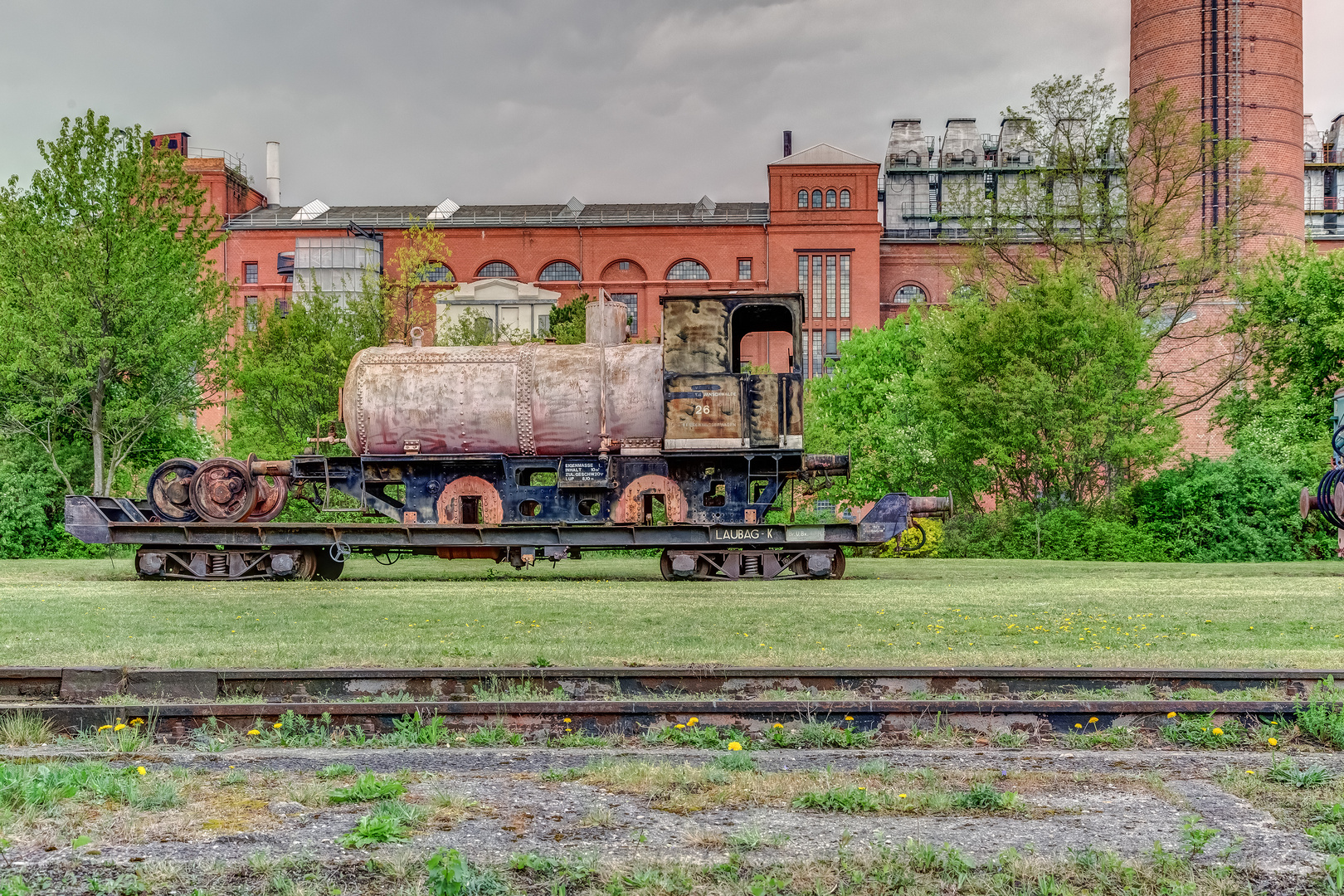 Ehemalige Bahnanlage vor Brikettfabrik