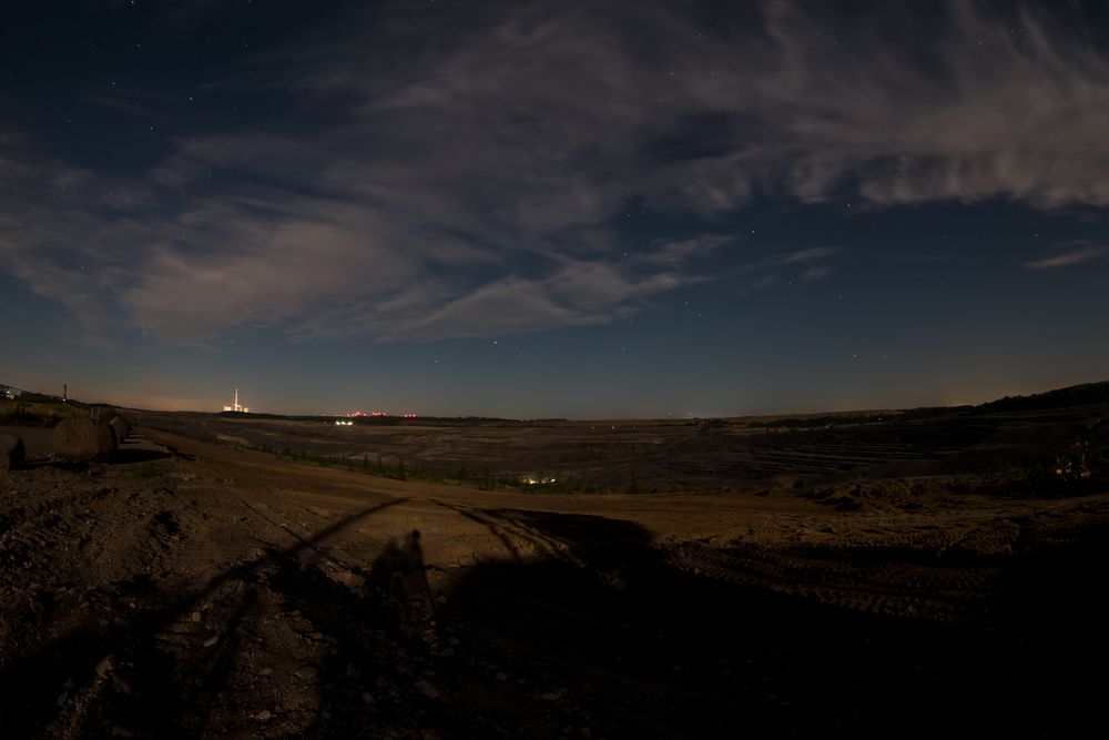 Ehemaliger Tagebau Schöningen II und Kraftwerk Buschhaus