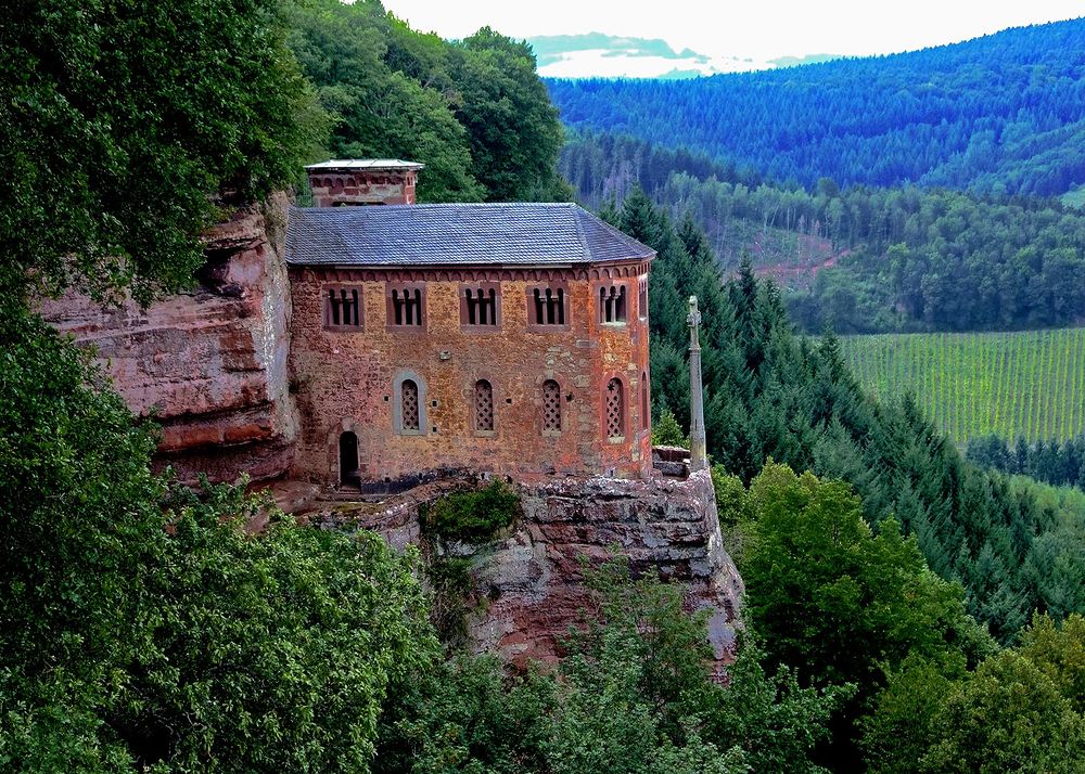 Ehemaliges Königsgrab an der Saar