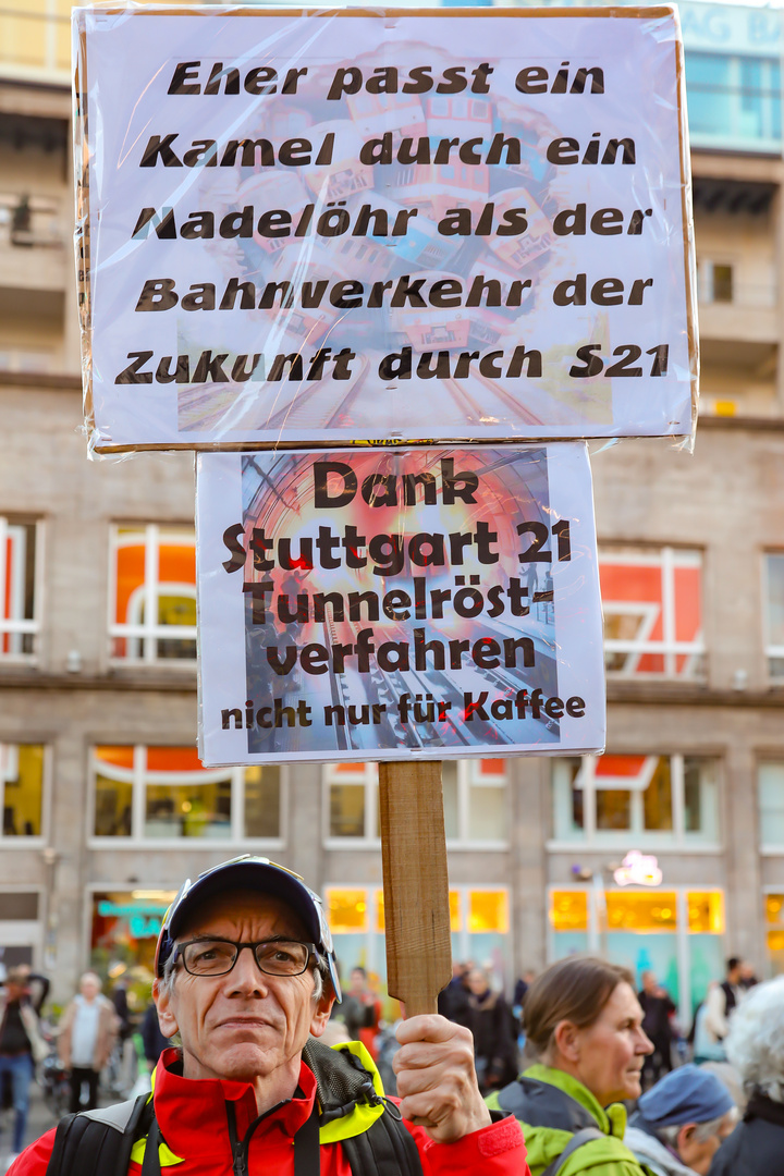 Eher passt ein Kamel durch ein Nadelöhr