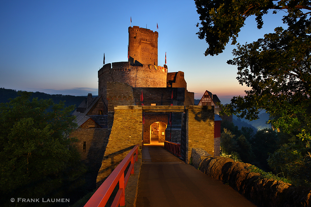Ehrenburg Foto & Bild architektur, architektur bei nacht, mosel nacht