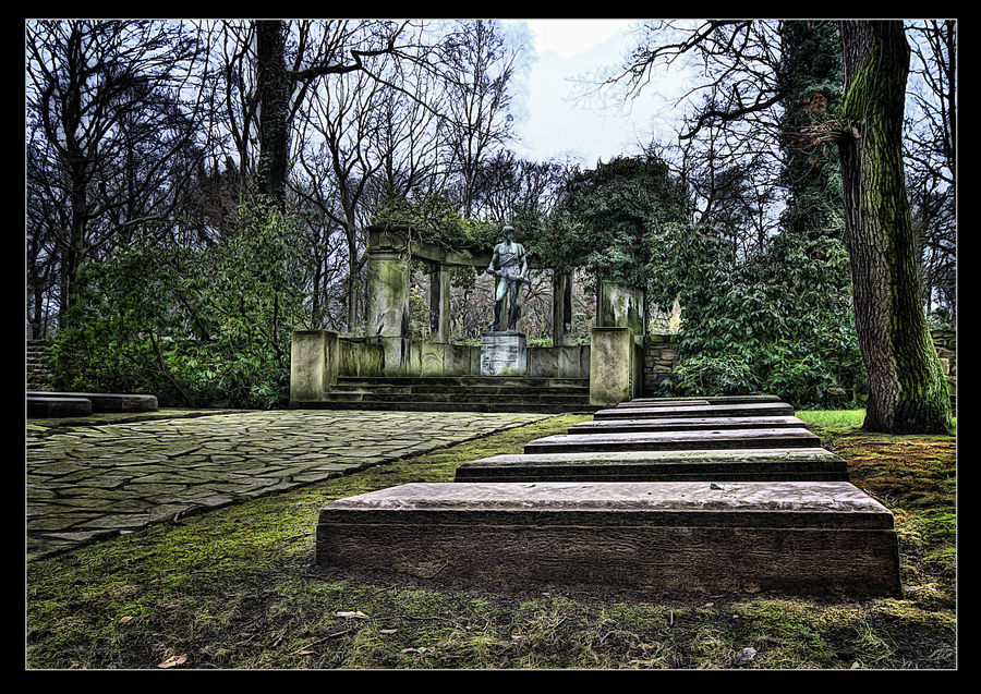 Ehrenfriedhof Duisburg Kaiserberg