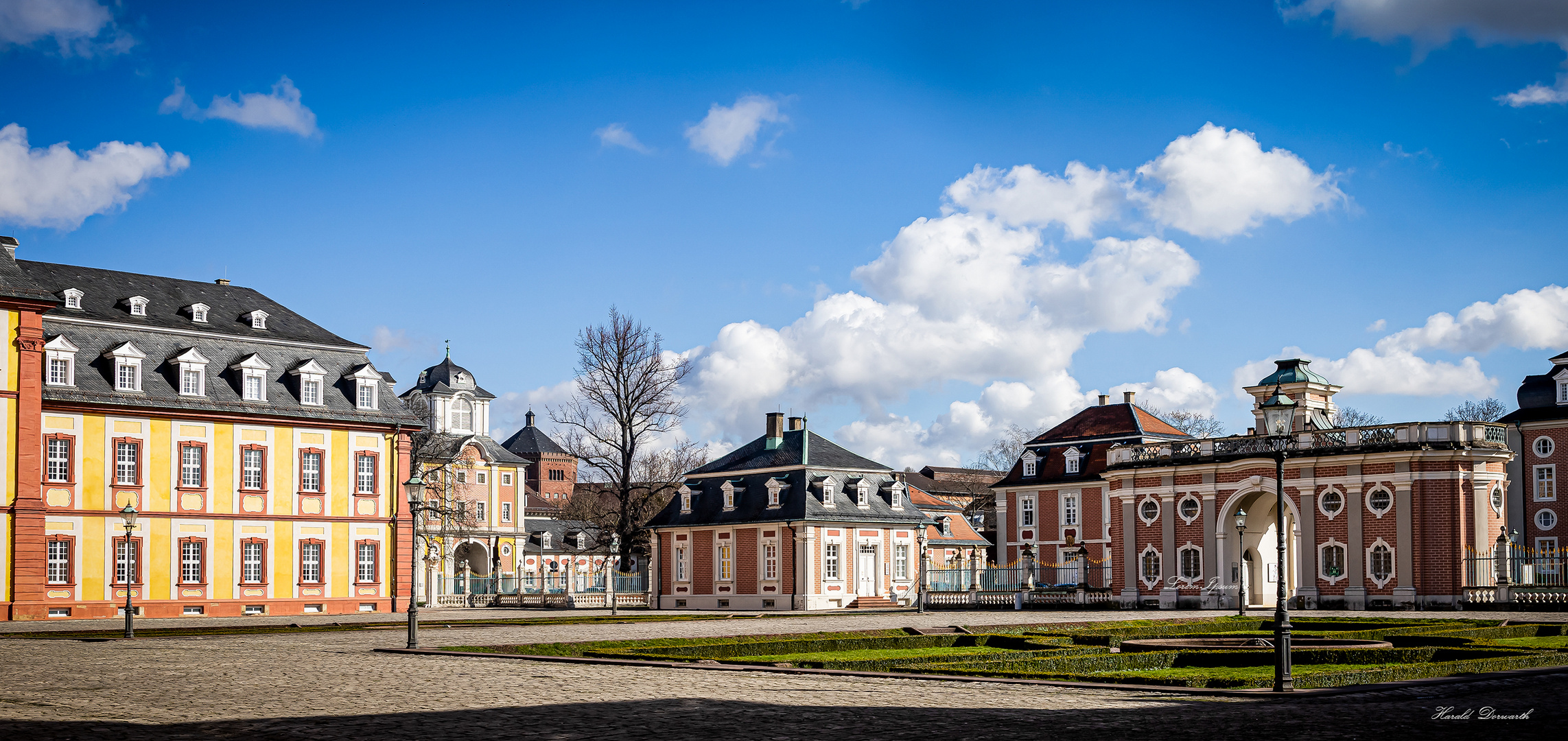 Ehrenhof Schloss Bruchsal