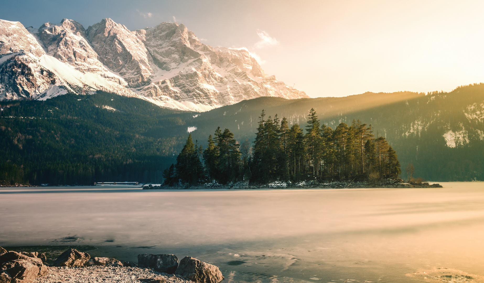 Eibsee - kurz vor Sonnenuntergang