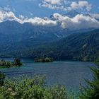 Eibsee mit Ausblick auf Zugspitze