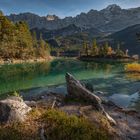 Eibsee mit Zugspitze  im Herbst