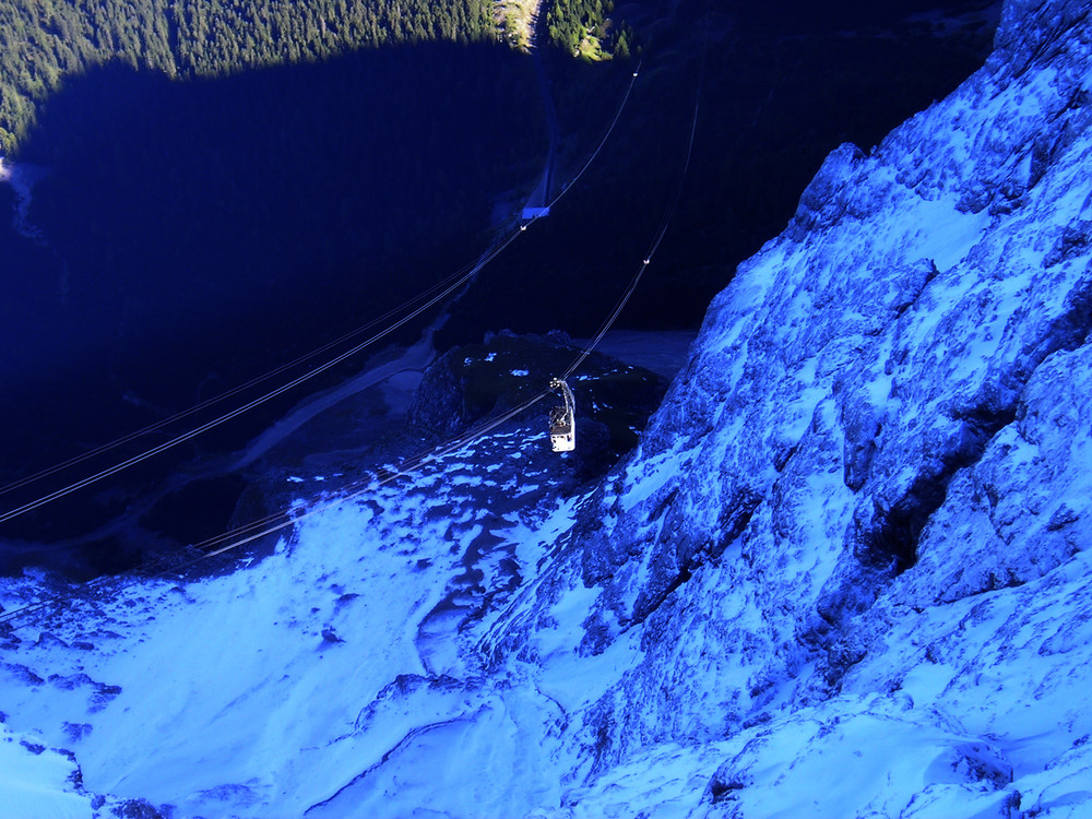 Eibsee Seilbahn an der Zugspitze Foto & Bild rendering, digiart