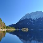 Eibsee und Zugspitzmassiv