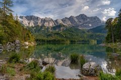 *Eibsee & Zugspitze*