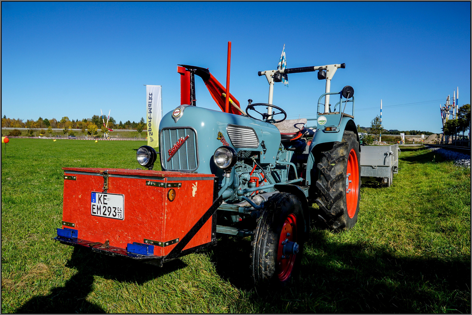 Eicher EM 200 b " Tiger "