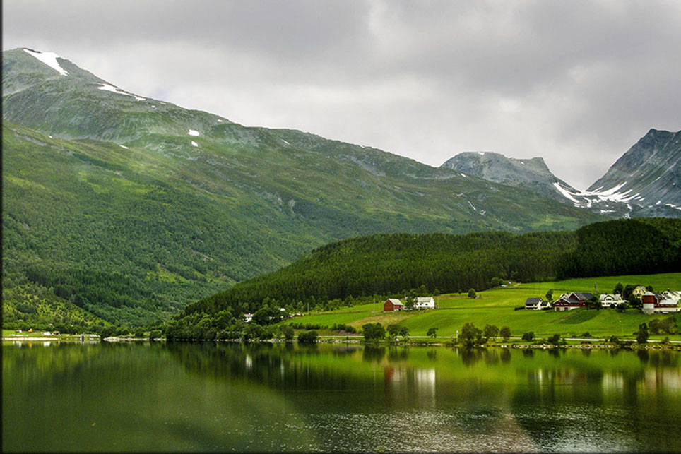 EIDSDAL IN NORWEGEN