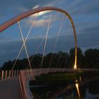 "Eierschneider" (Fußgängerbrücke in Dessau-Roßlau)