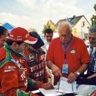 Eifel-Rallye 2007: Waldegaard Besprechung des Gebetbuches