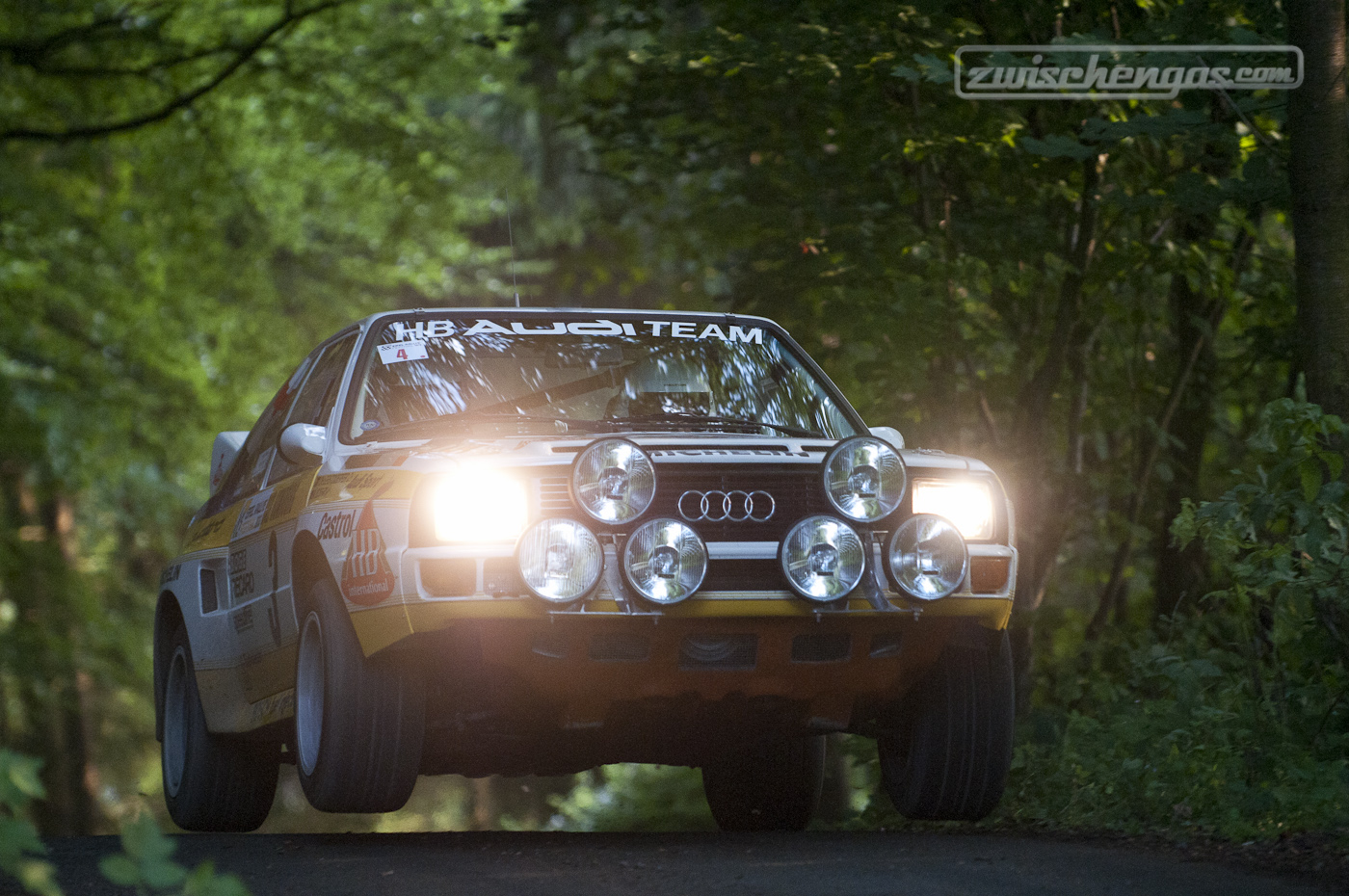 Eifel Rallye Festival 2013 – Original Röhrl Audi über Waldkuppe!