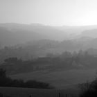 Eifeldorf im Nebel