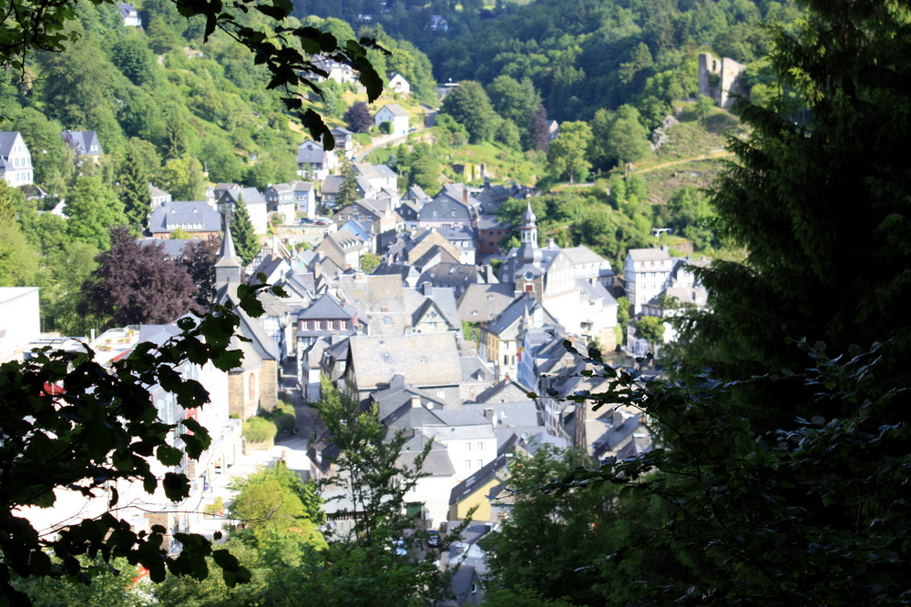 Eifelsteig Blick über MONSCHAU