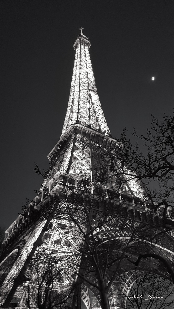 EIFFEL