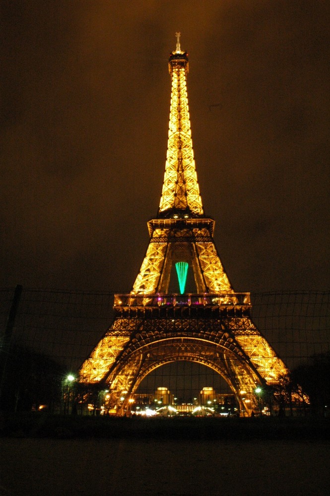 Eiffel Iluminada