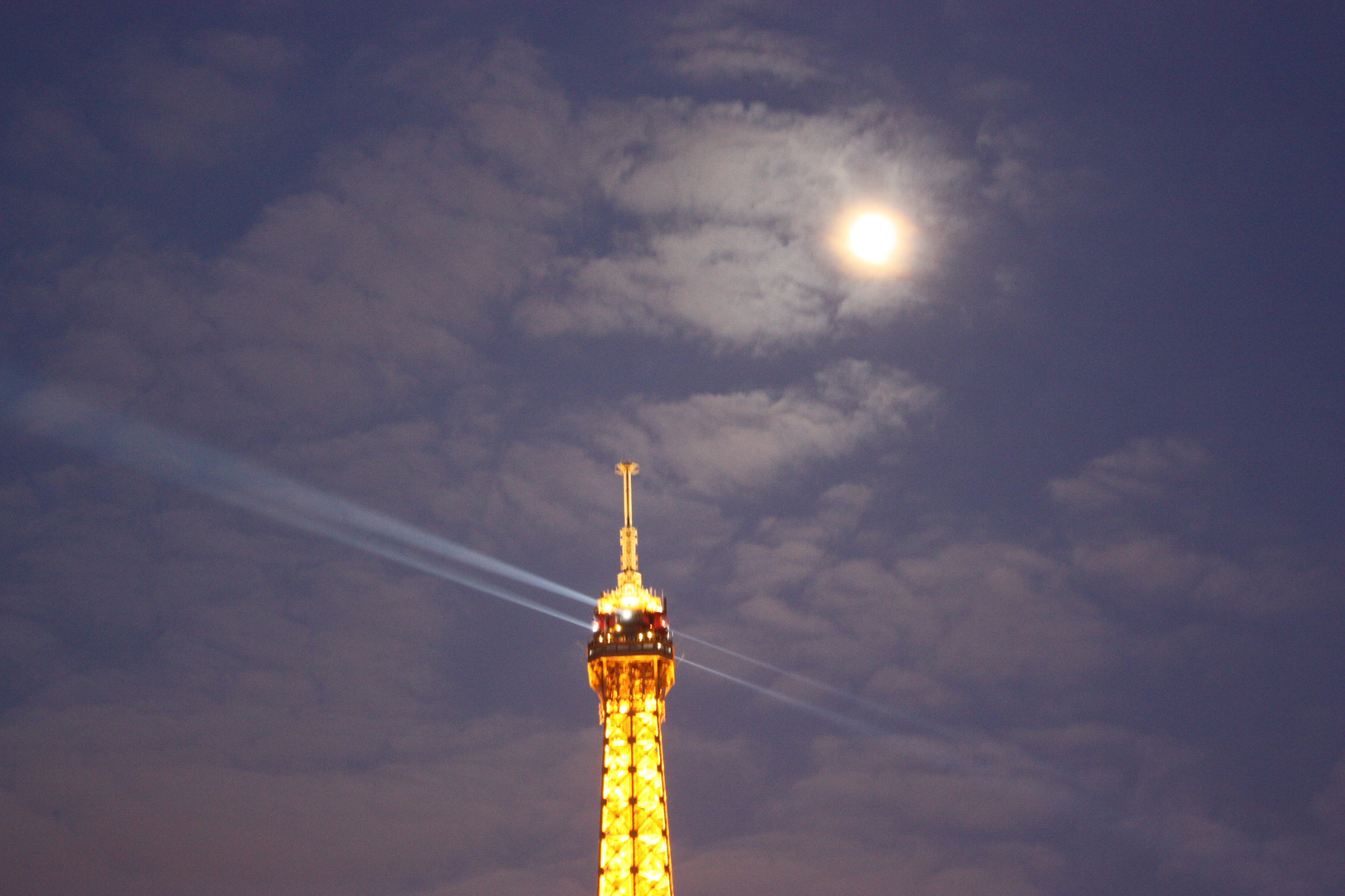 Eiffel la nuit