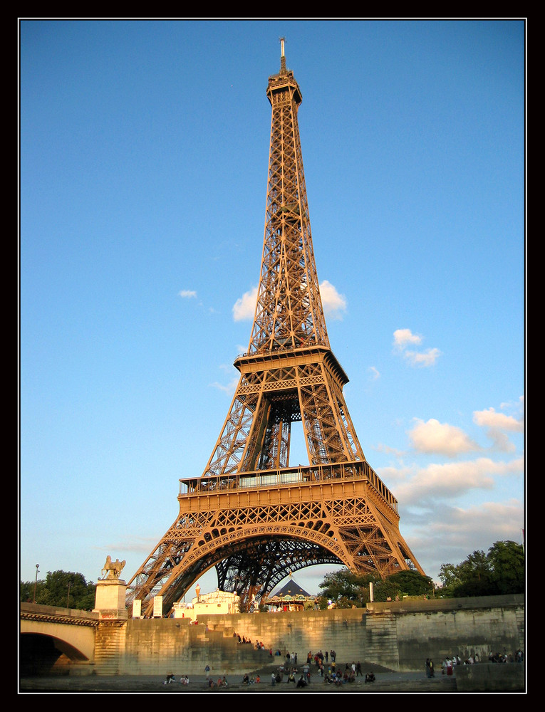 Turm In Paris