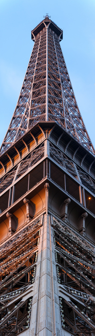 Eiffelturm all along