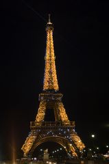 Eiffelturm bei Nacht....