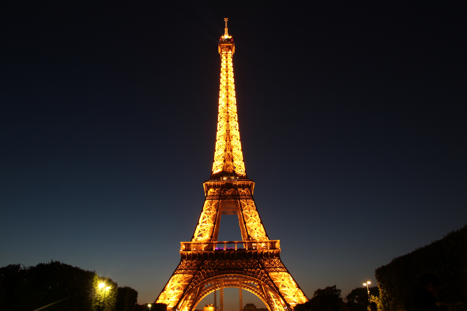 Eiffelturm bei Nacht