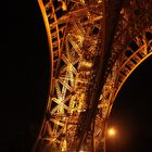 Eiffelturm bei Nacht