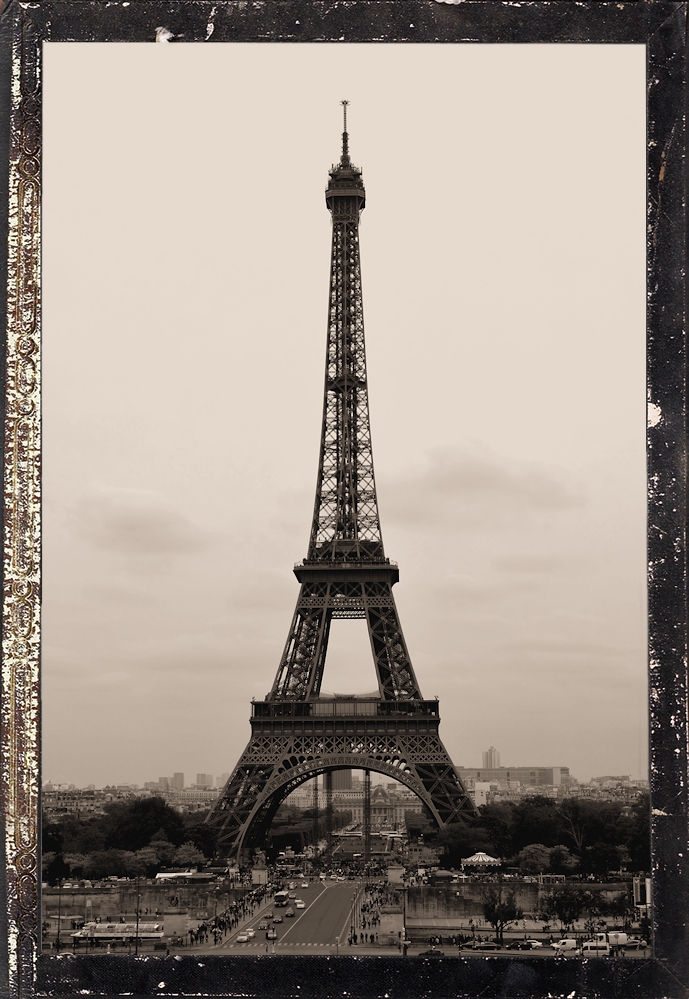 Eiffelturm in Sepia