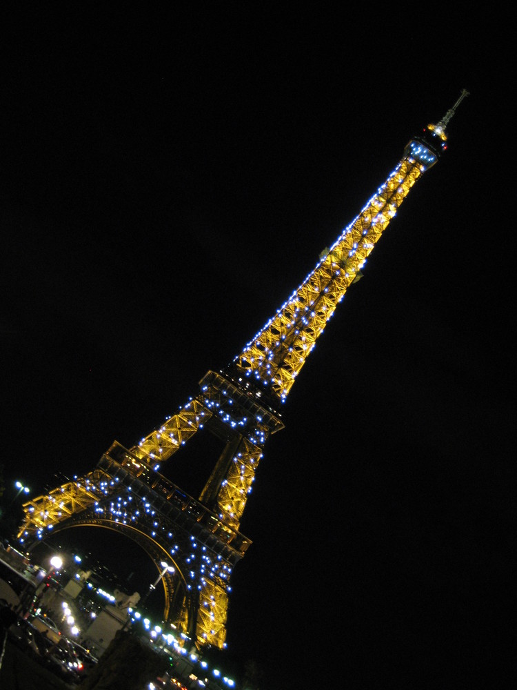 Eiffelturm - Teil IV