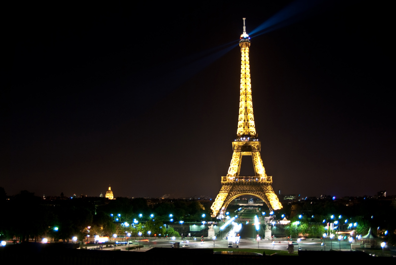 Eiffelturm.Nachts.Paris.2009