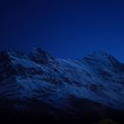 Eiger in der späten Blauenstunde