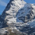 Eiger mit Nordwand (links)