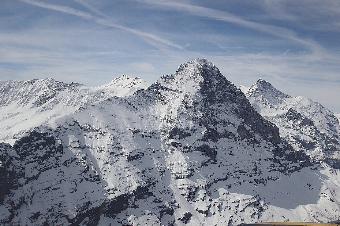 Eiger Nordwand - vorbeiflug - vom   26 05 2016