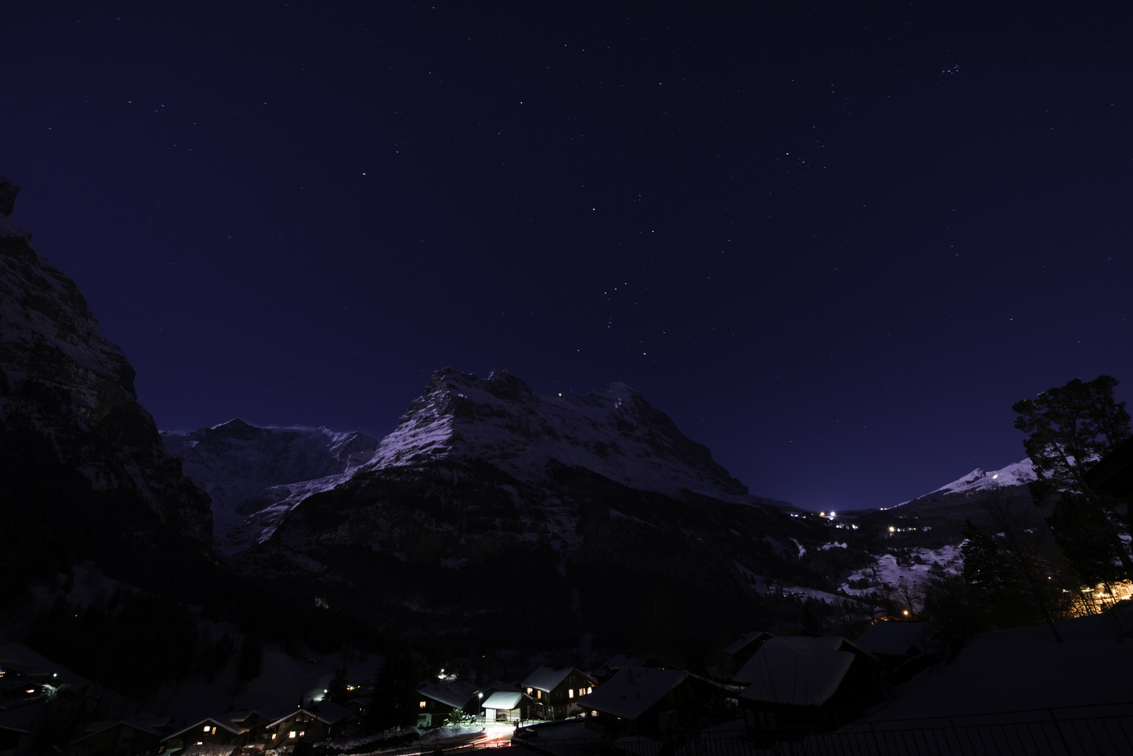 Eigernordwand im Mondschein