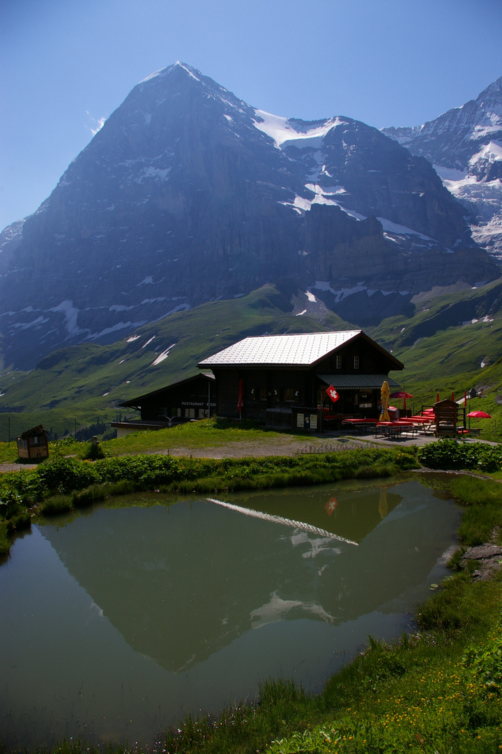 Eigernordwand mit Spiegelung