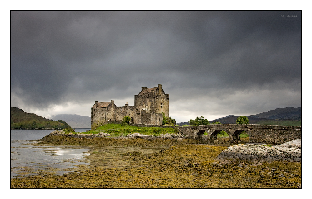 ... Eilean Donan Castle ...