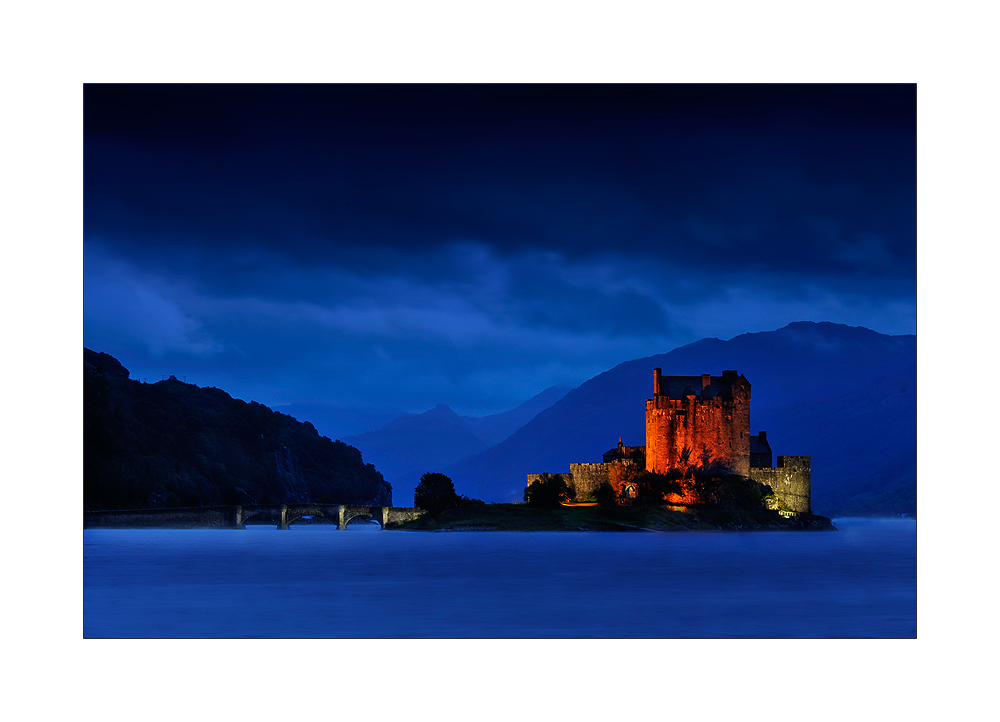 Eilean Donan Castle by night