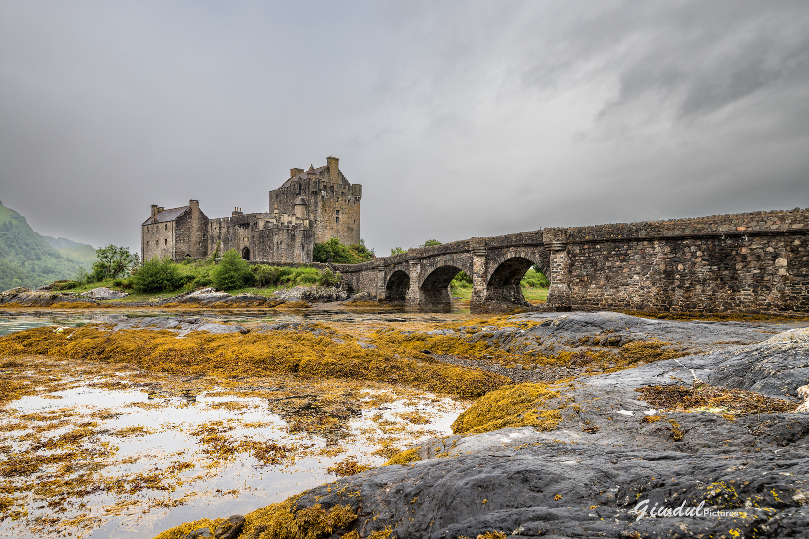 Eilleen Donan Castle