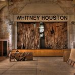 Eilmeldung: Whitney Houston wieder in der Klinik