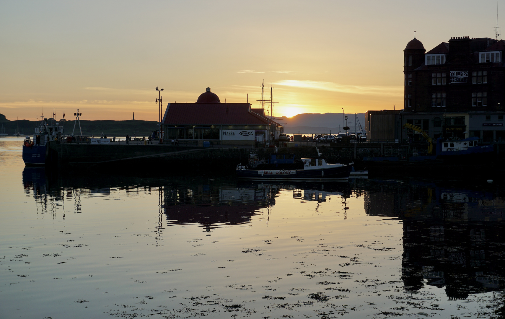 Ein Abend am Hafen von Oban