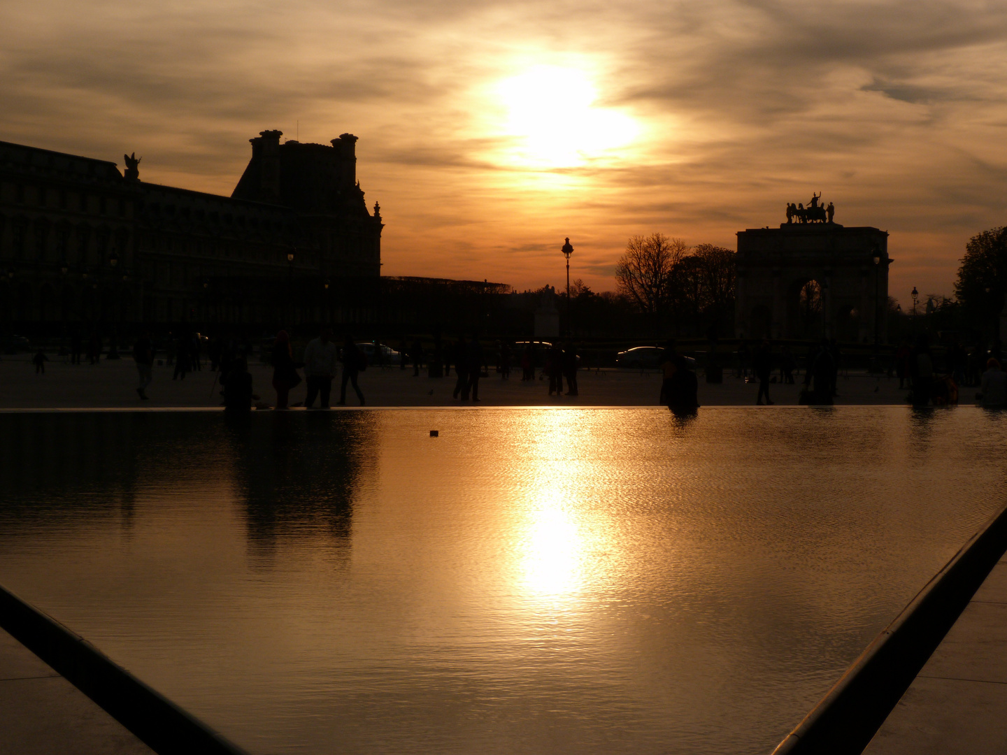 Ein Abend am Louvre 1