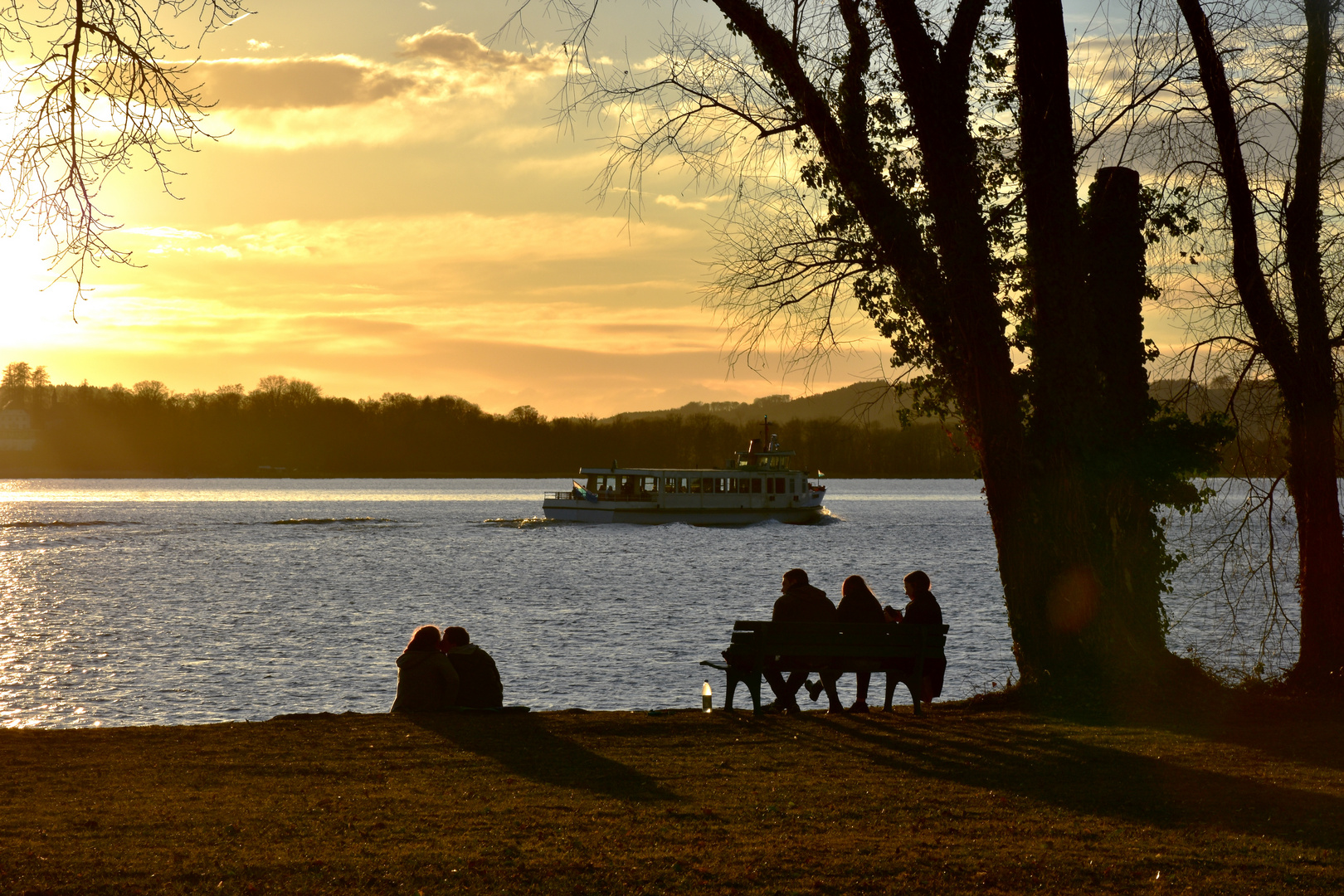 Ein Abend am See 2