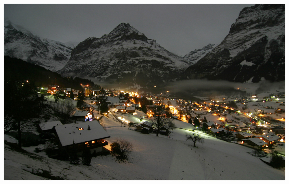 Ein Abend in den Schweizer Bergen