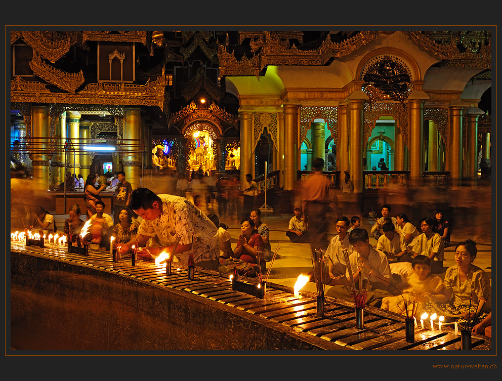 Ein Abend in der Shwedagon