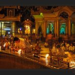 Ein Abend in der Shwedagon