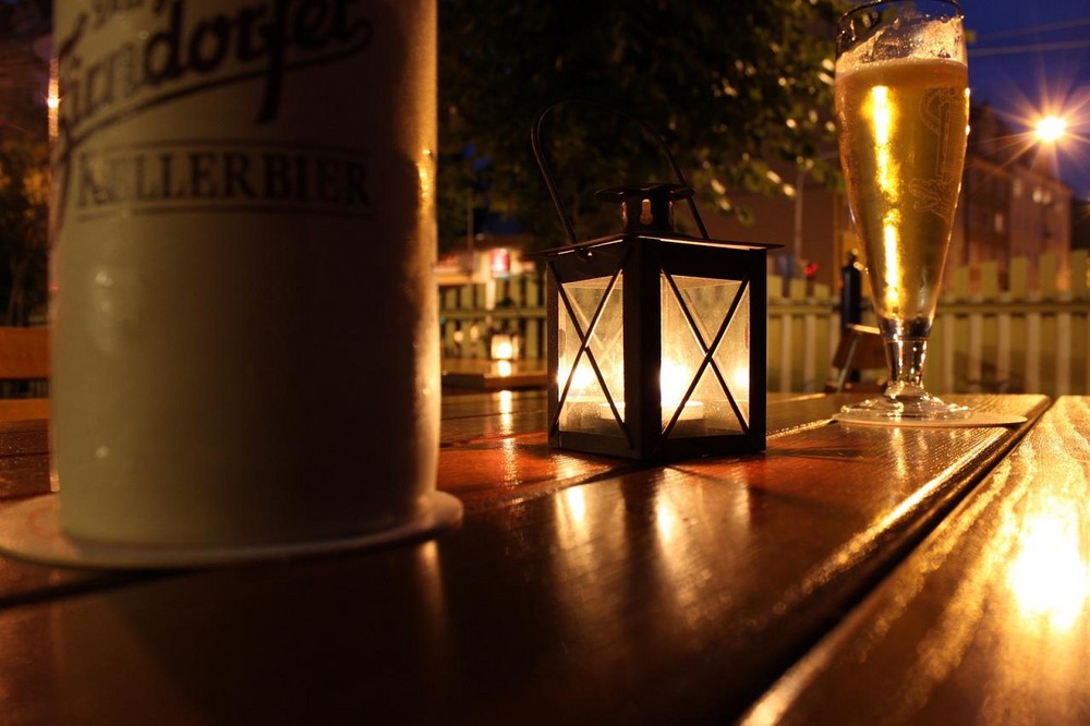 Ein Abend in einem Biergarten in Nürnberg