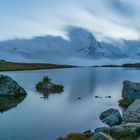 Ein Abend und ein Morgen am Bergsee - II