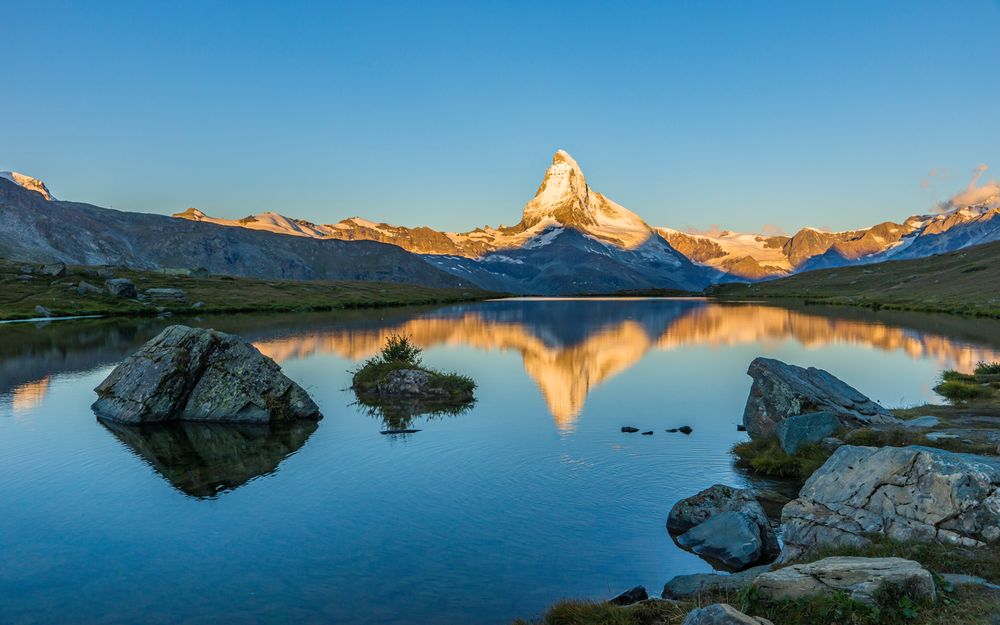 Ein Abend und ein Morgen am Bergsee - VI